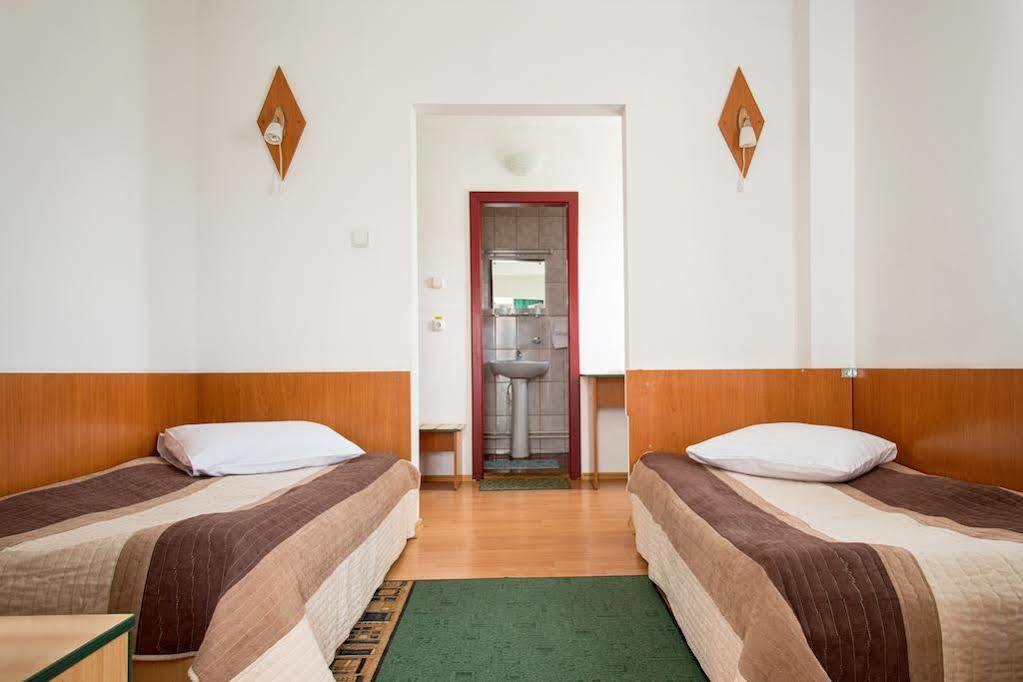 Hotel Beta 2*